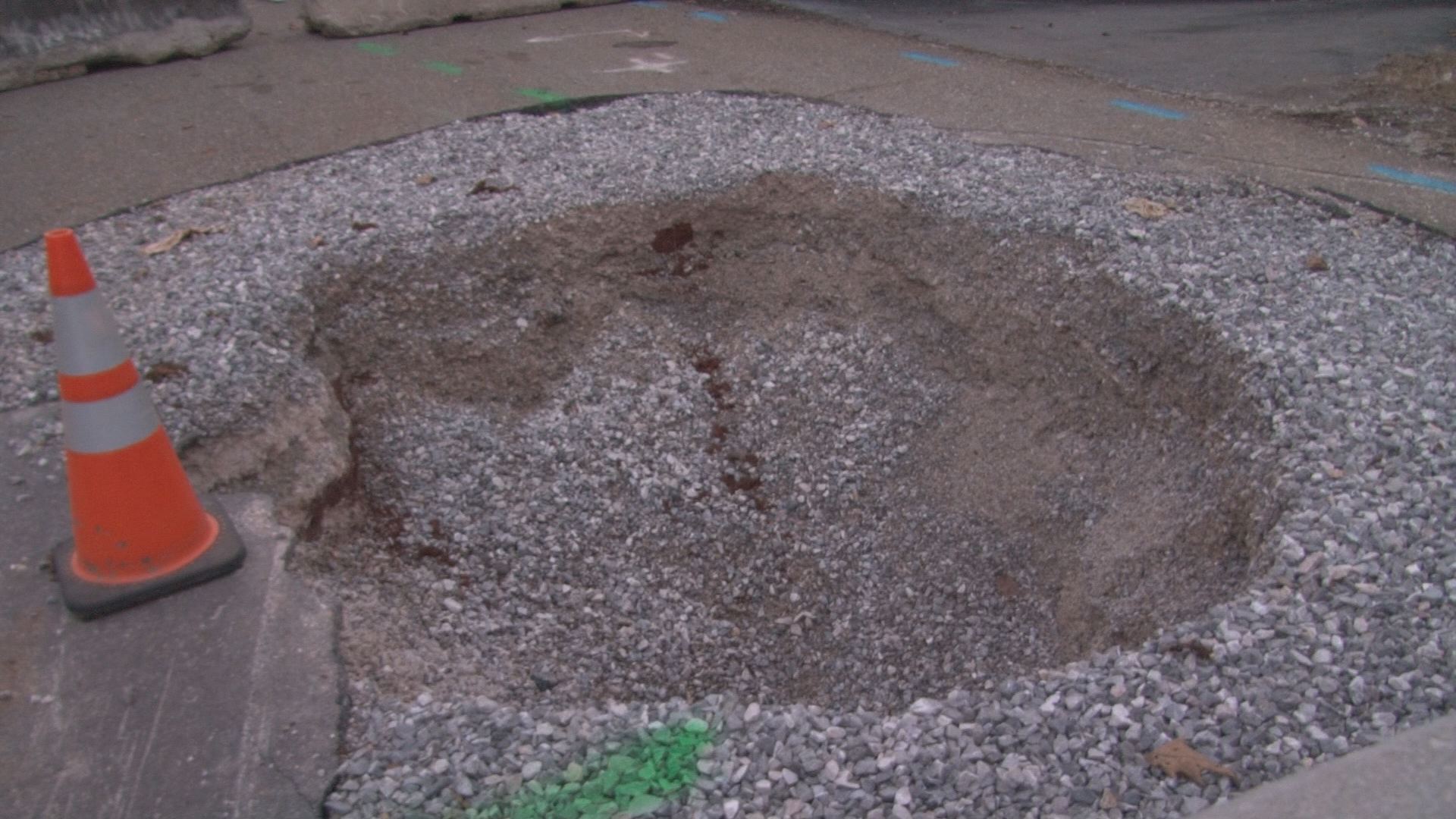Sinkhole insurance legislation headed to governor�s desk