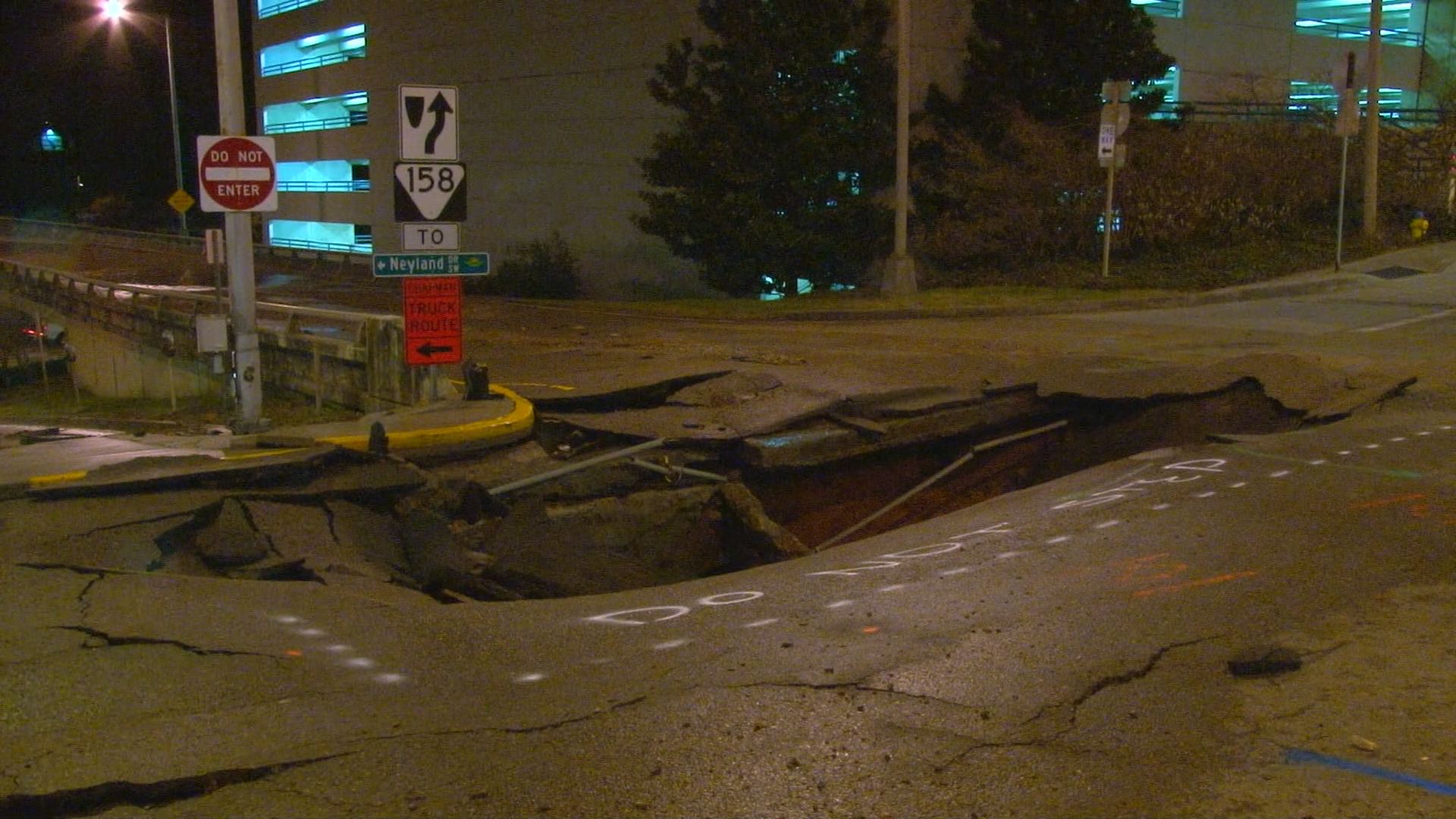 Water main break closes many roads in downtown Knoxville | wbir.com