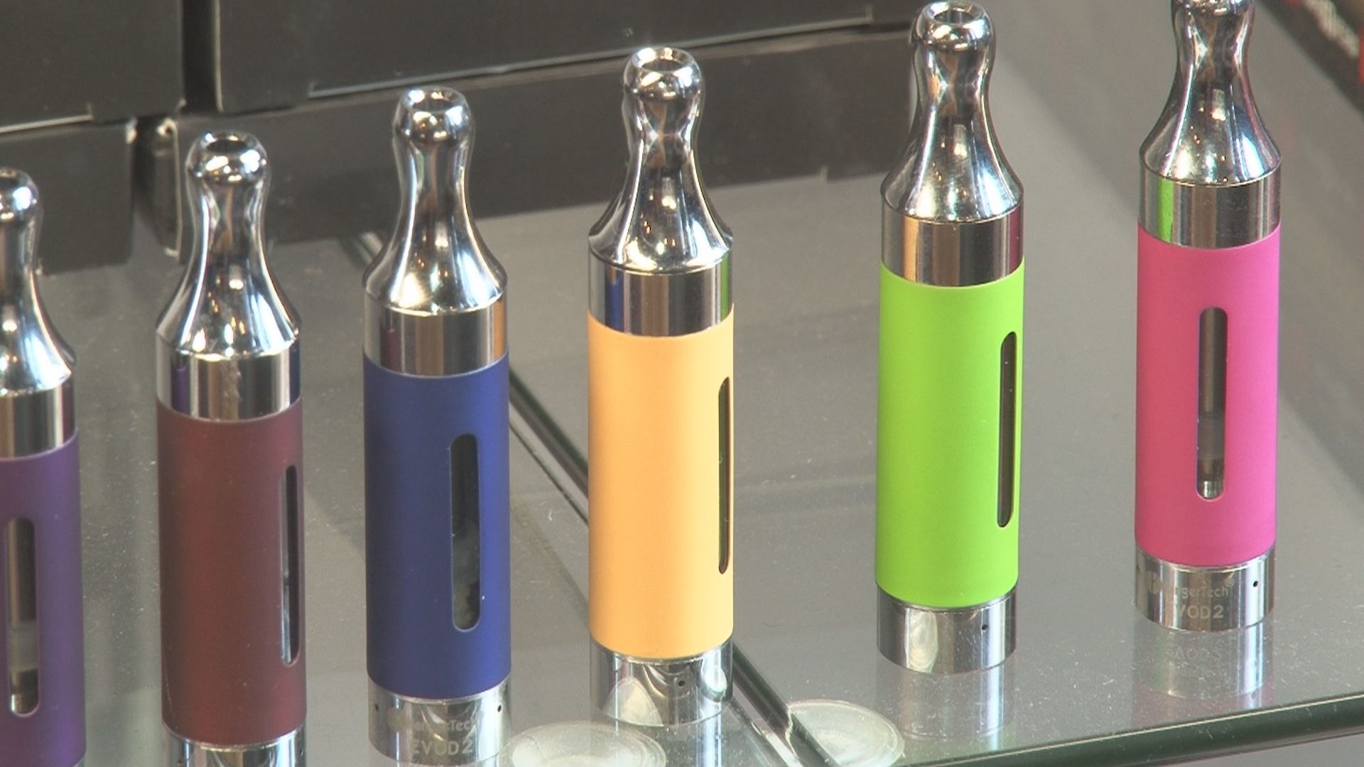 e-cigarette review E-cigarettes and harm reduction: An evidence It's widely accepted that tobacco