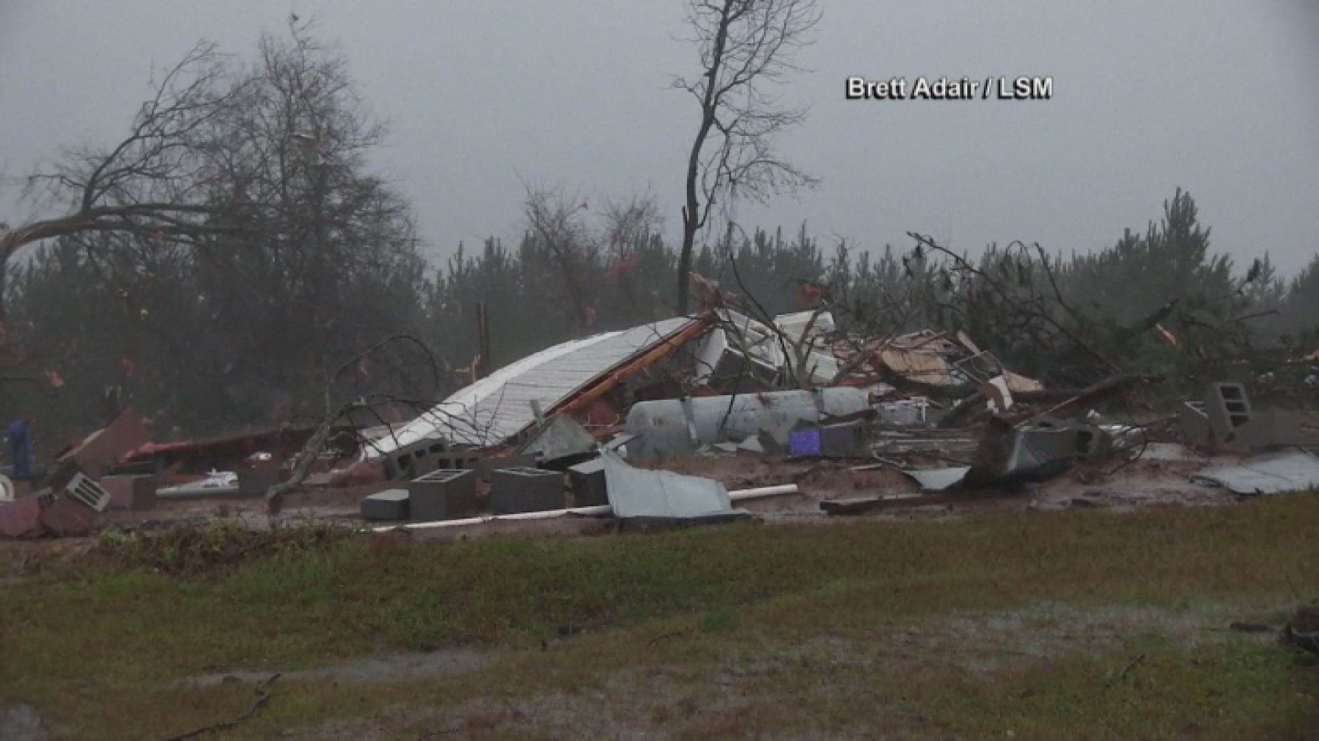 Tornadoes sweep through parts of Mississippi | wbir.com