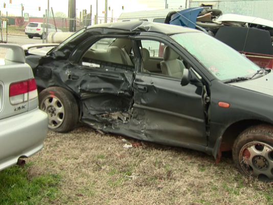 Baby delivered after mom killed in crash dies in dad's arms | wbir.com