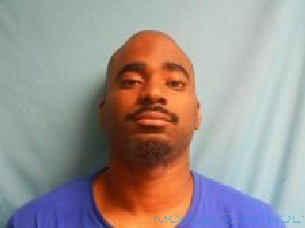 Police arrest man wanted in early morning armed robbery | wbir.com