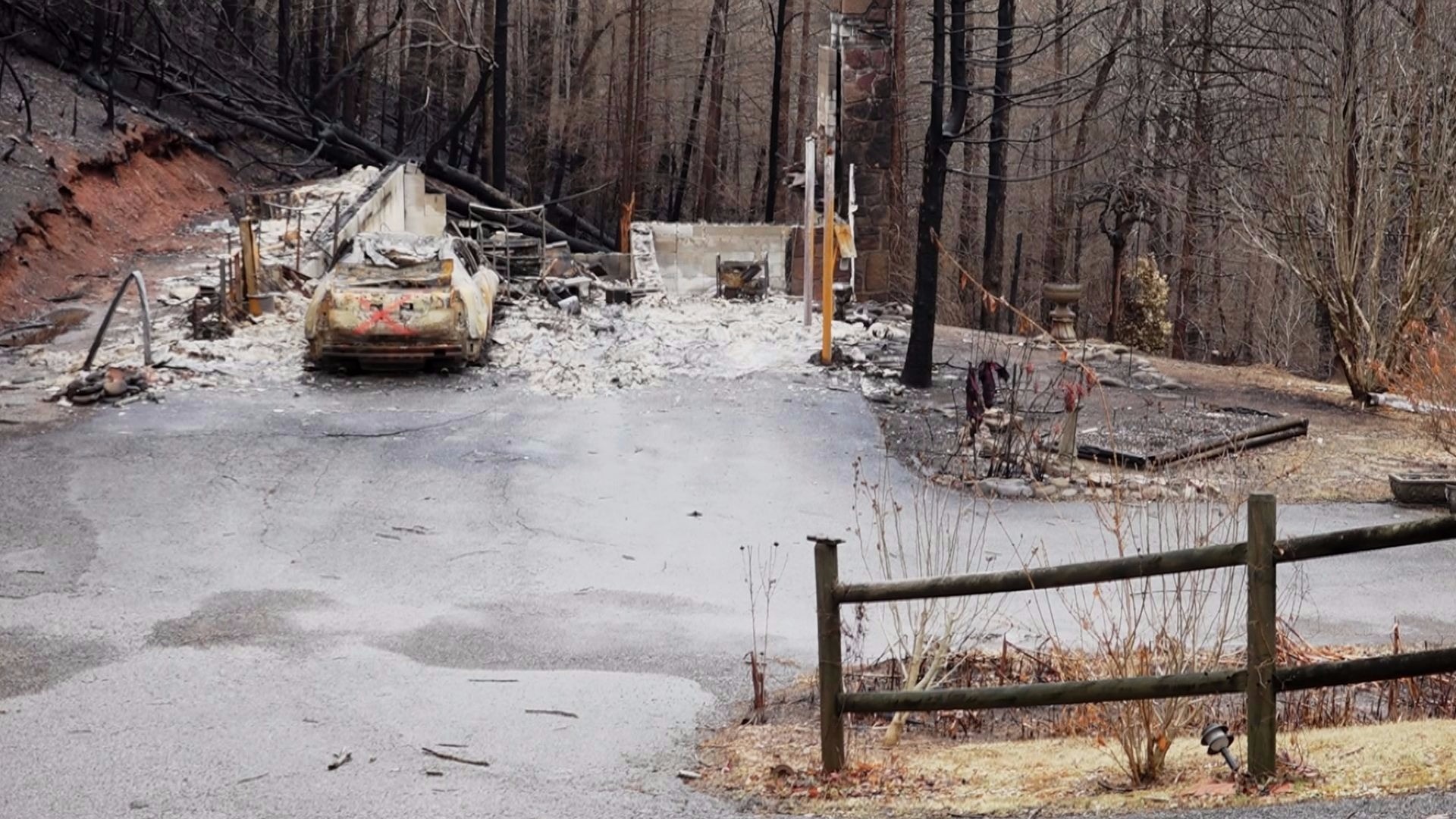 Insurance claims from Sevier Co. wildfires nearing $1 billion - WBIR.com