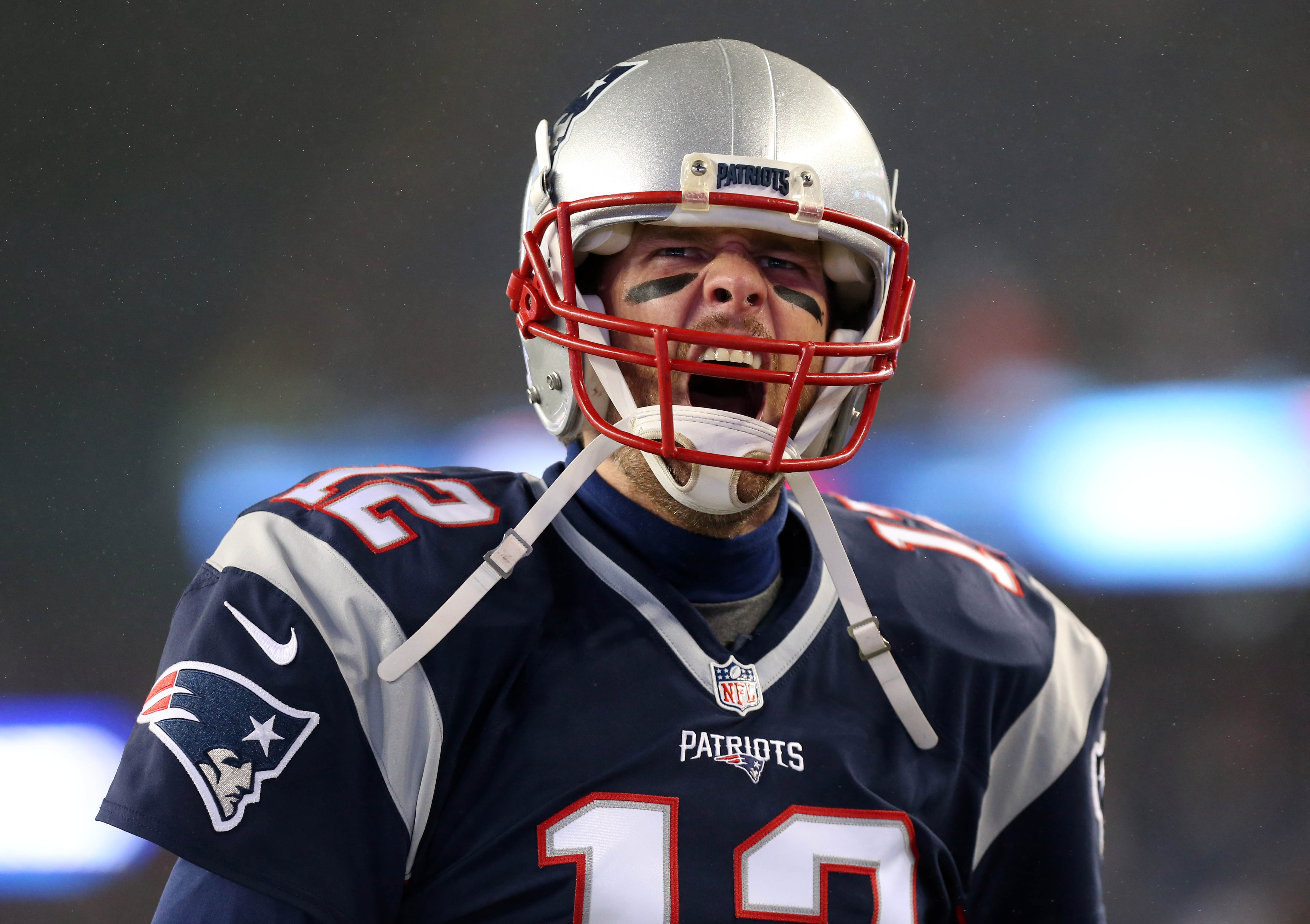 Tom Brady leads the Patriots back to Super Bowl with 36-17 rout of