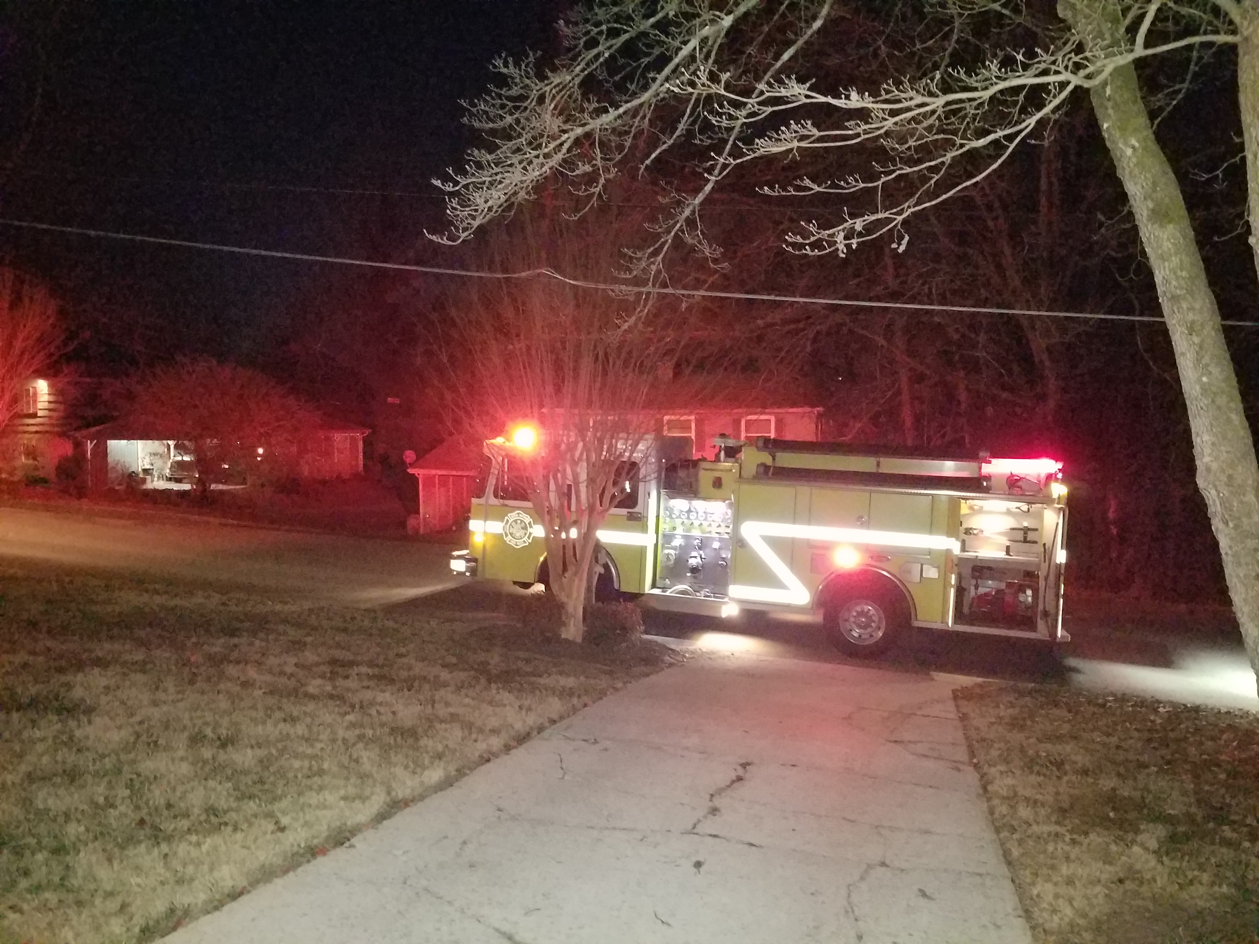 Rural Metro responds to 2 house fires on New Year's night | wbir.com