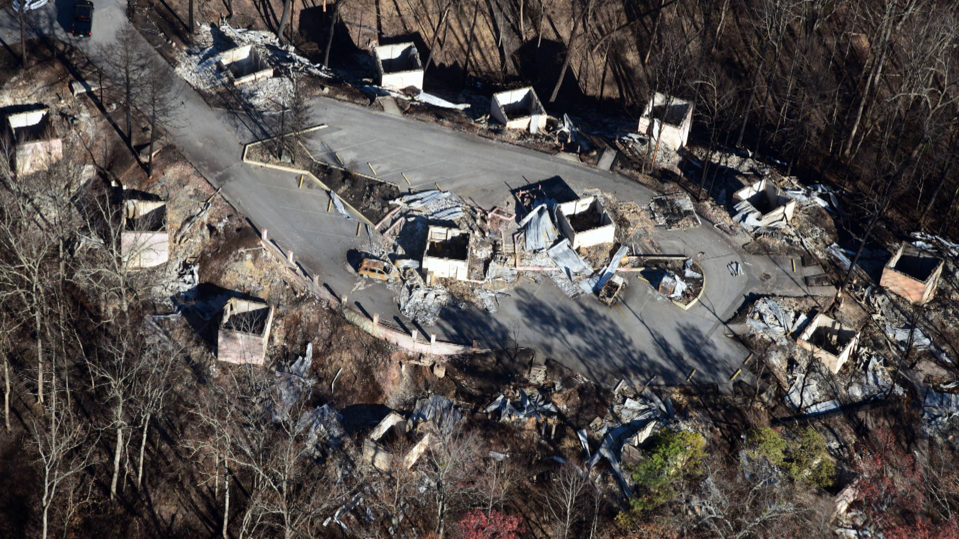 wbir.com | Pigeon Forge PD releases wildfire videos